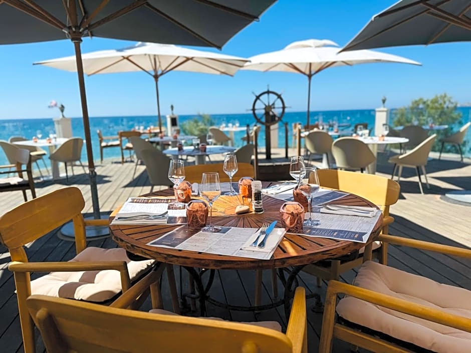 Grand Hotel Des Sablettes Plage, Curio Collection By Hilton