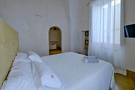 Deluxe Suite with Sea View