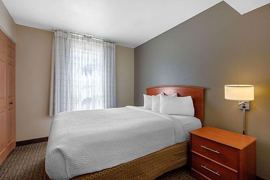 Suburban Studios Birmingham Homewood I-65