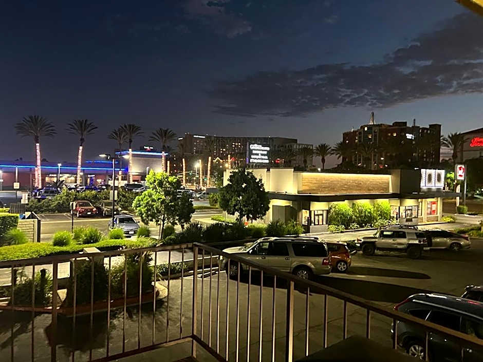 Bposhtels Anaheim