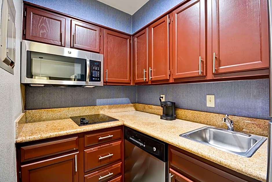 Homewood Suites By Hilton Dallas/Lewisville