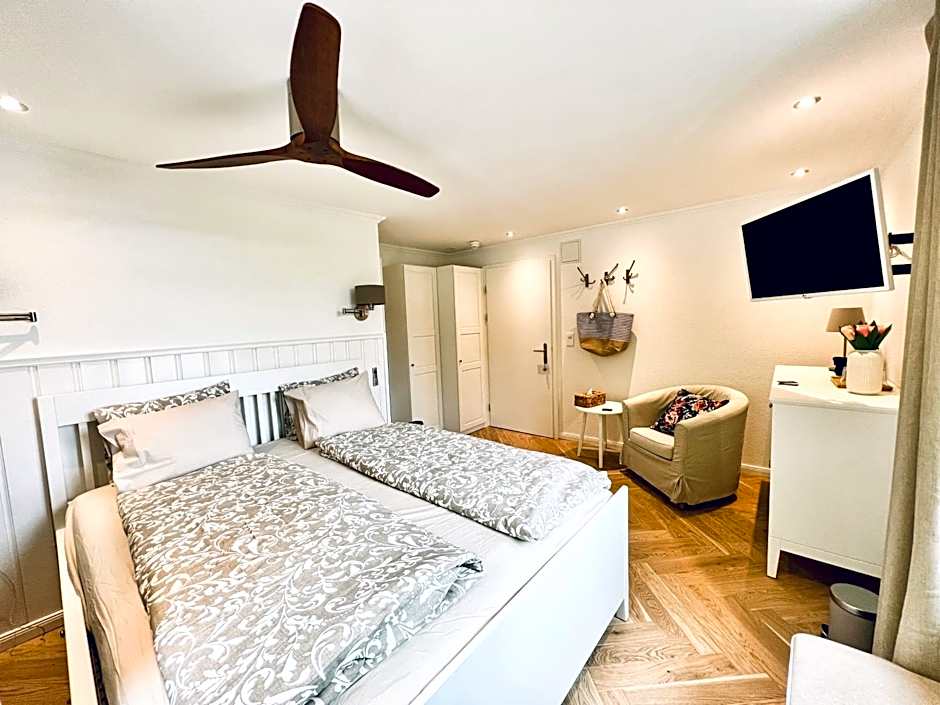 Boutique Hotel Niesenblick - direkt am Thunersee gelegen mit SELF CHECK IN & digitaler Rezeption
