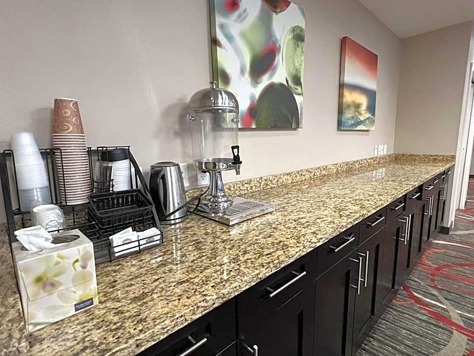 Chateau Inn & Suites Bonnyville