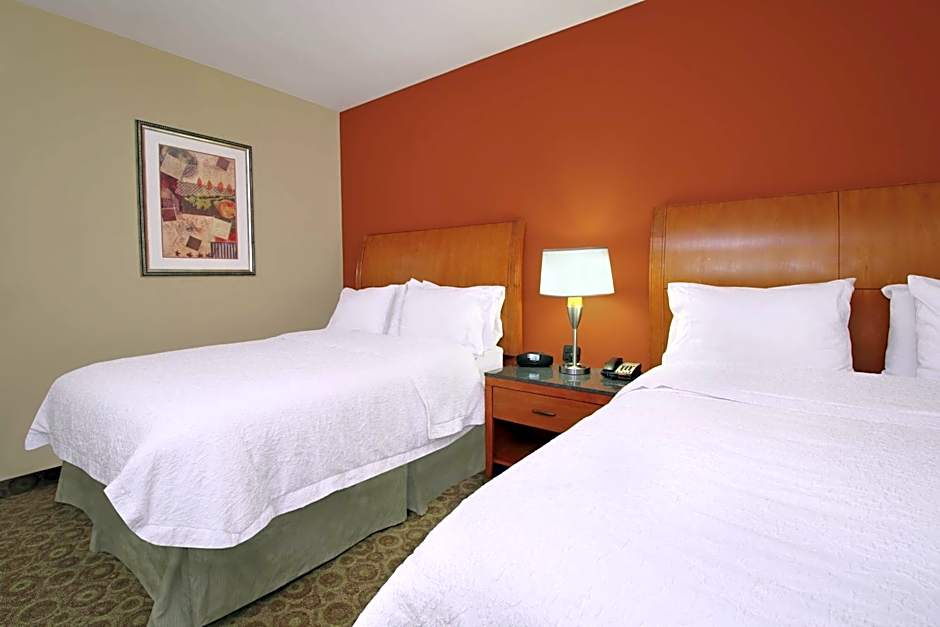 Hampton Inn By Hilton & Suites Buffalo