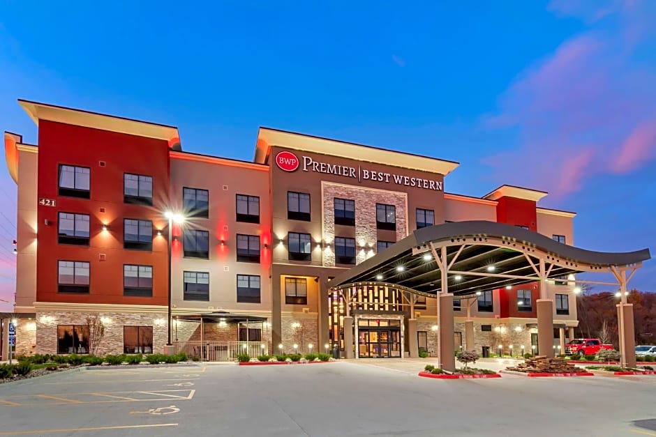 Best Western Premier Liberty Inn & Suites