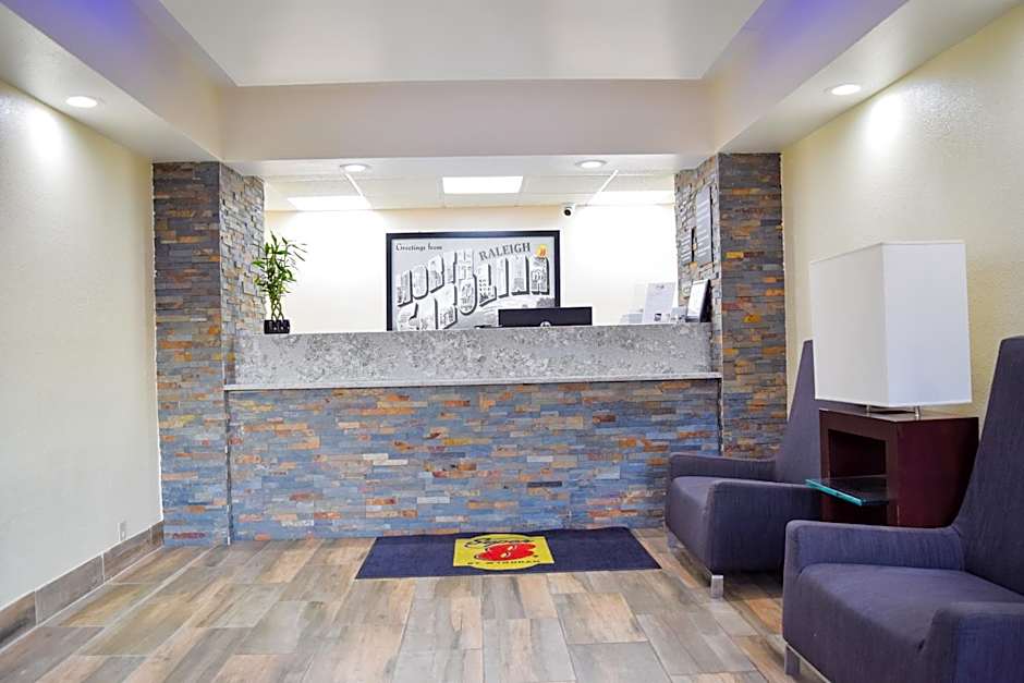 Super 8 by Wyndham Raleigh Downtown South