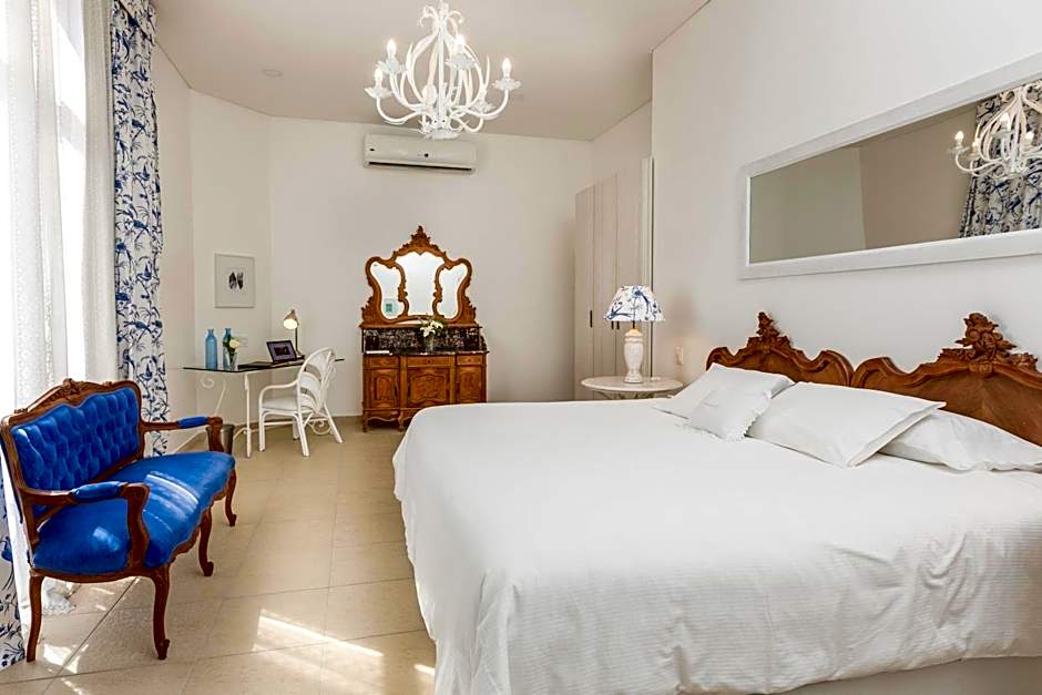 La Mision Hotel Boutique