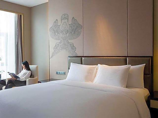 Pullman Weifang