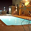 Holiday Inn Express Hotel & Suites Bakersfield Central By IHG