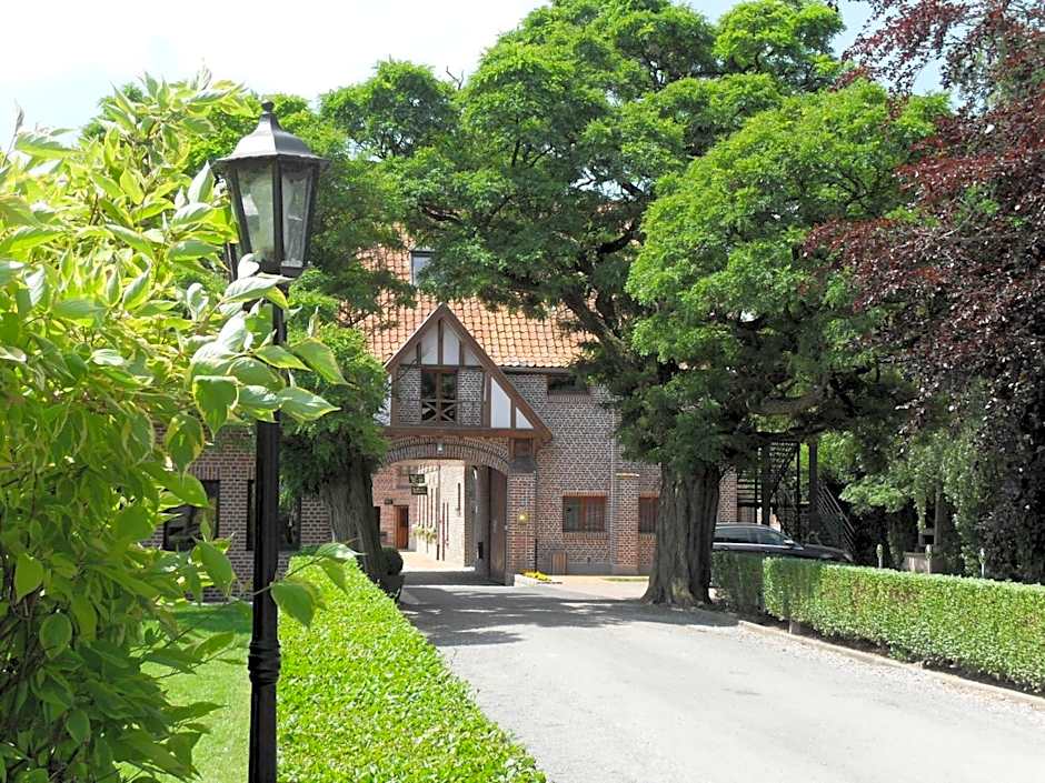 Le Domaine des Cigognes