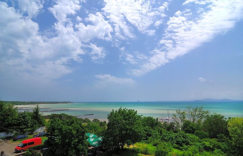 Kalina Family Hotel