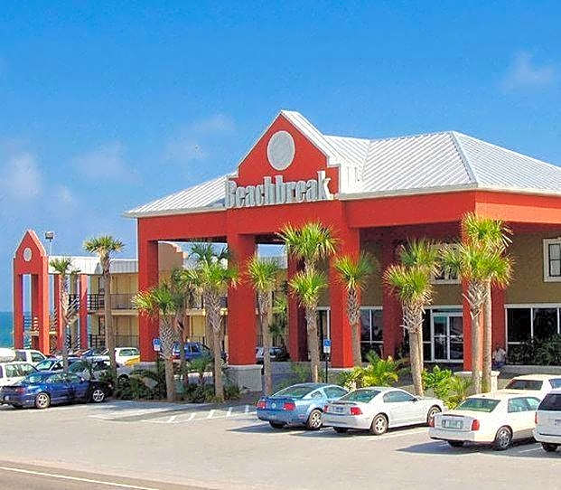 Ramada by Wyndham Panama City Beach / Beachfront
