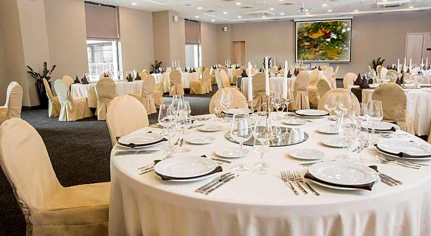 Hotel Premier Sofia Airport