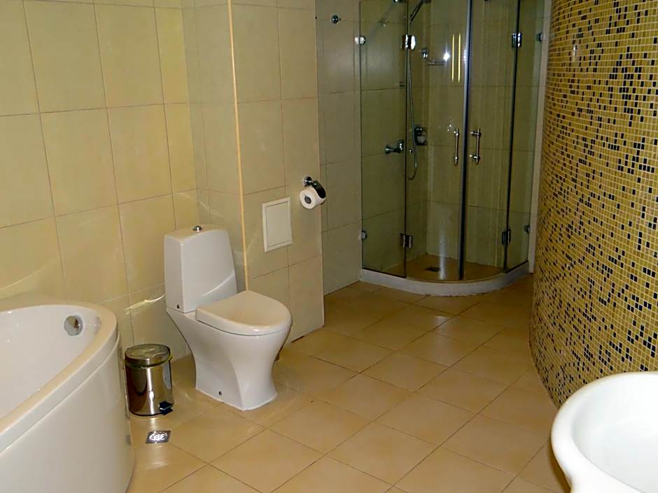 Real Hotel