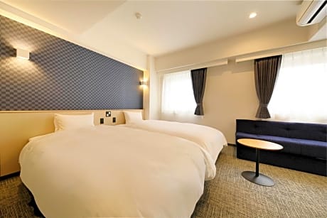 Superior Twin Room - Non-Smoking
