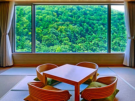 Room with Tatami Area & Onsen View Bath - High Floor