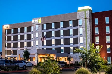 Home2 Suites By Hilton Las Vegas Strip South
