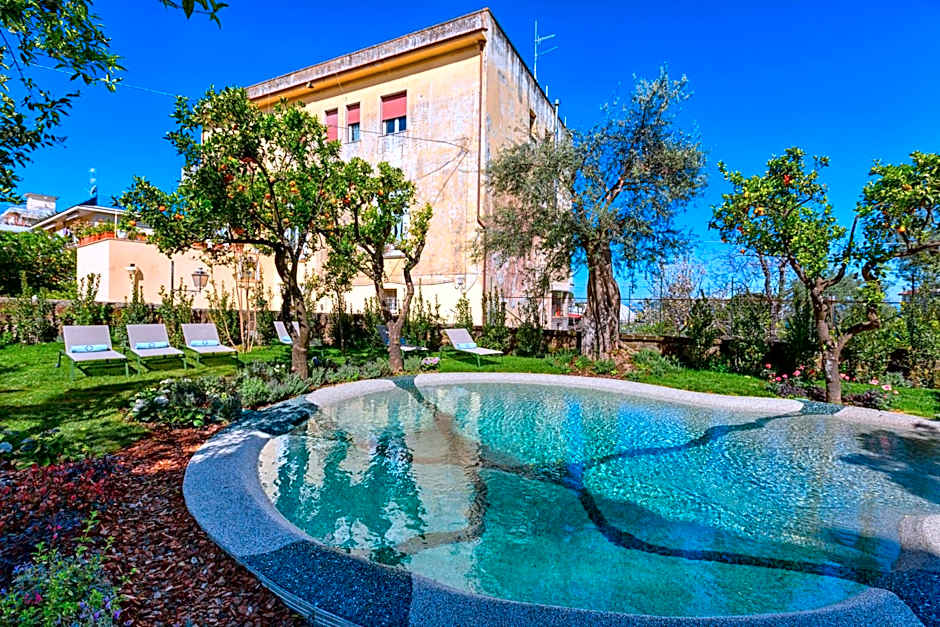 Unconventional Sorrento Coast