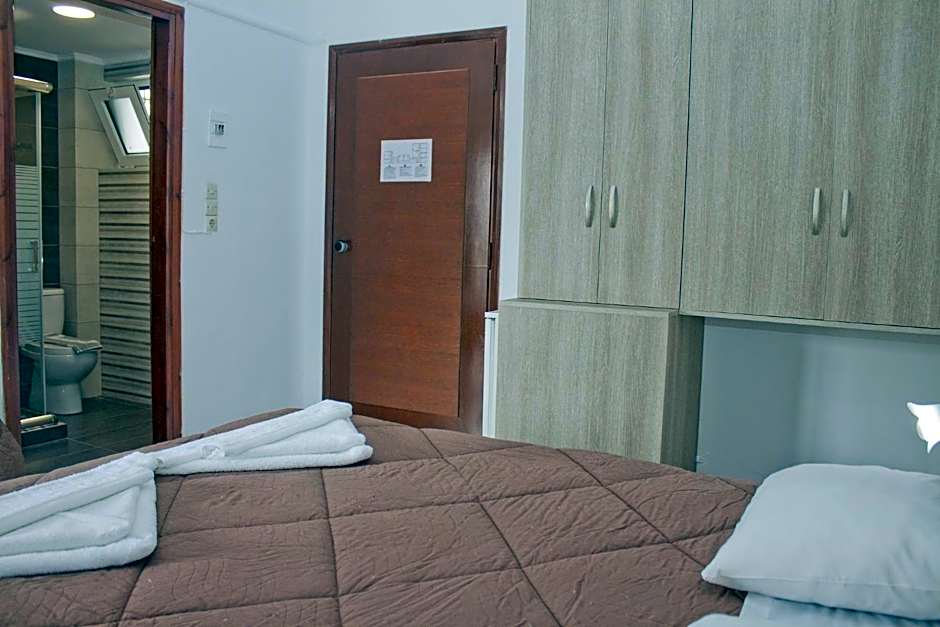 Danaos Hotel