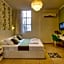 1926 Designed ApartHotel