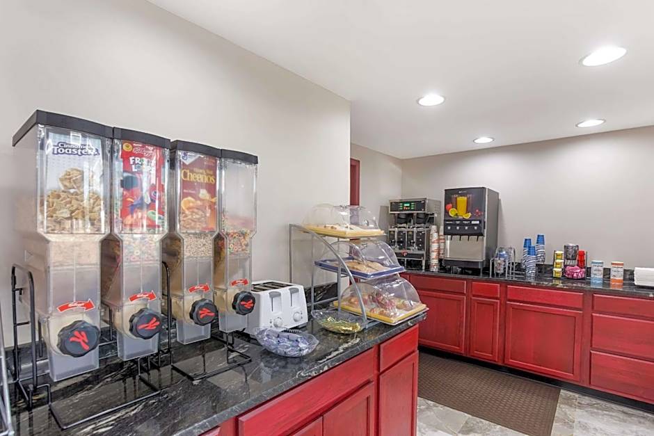 ECONO LODGE CAVE CITY