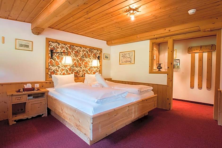 Relais & Châteaux Schlosshotel Chastè - Scuol Tarasp