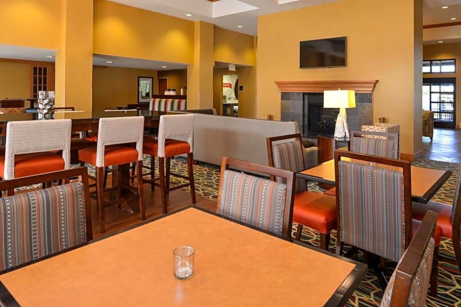Hampton Inn By Hilton & Suites Pueblo-Southgate