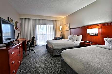 Queen Room with Two Queen Beds