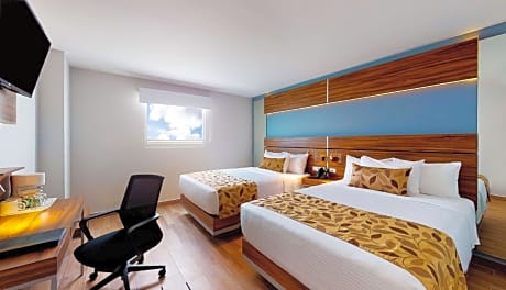 Double Room with Two Double Beds - Non-Smoking