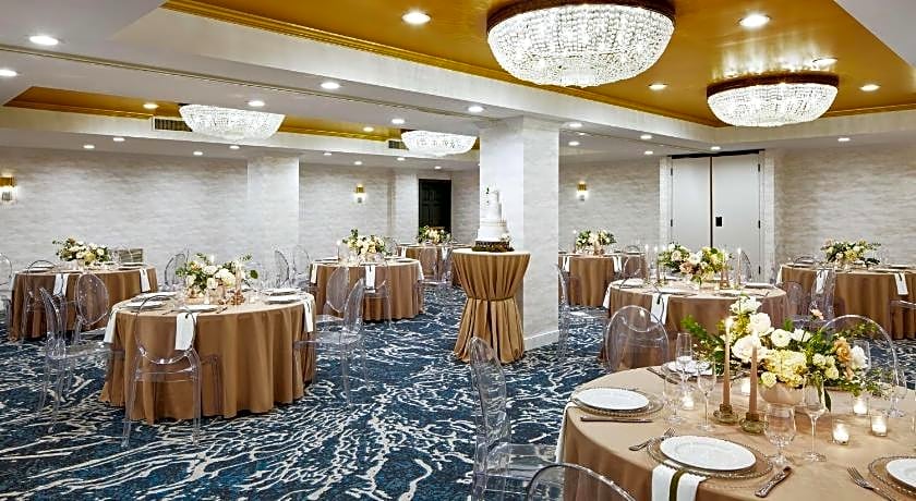 The Terrace Hotel Lakeland, Tapestry Collection by Hilton