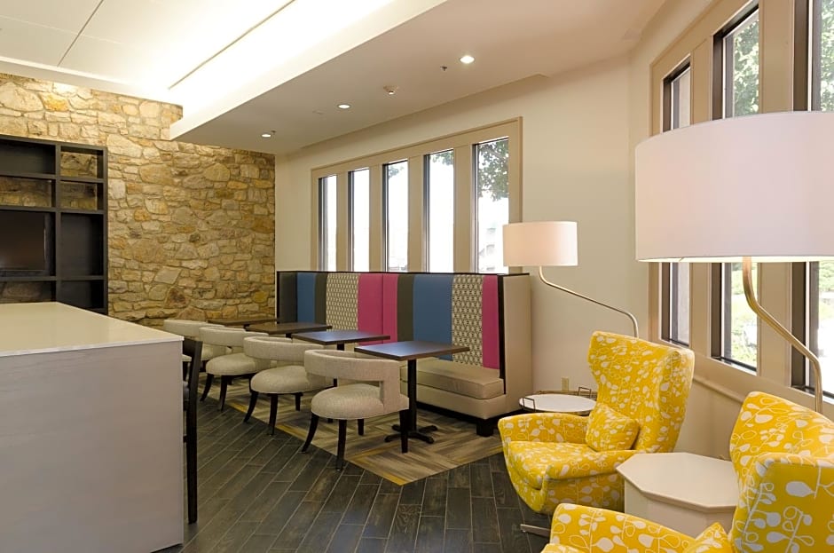 Holiday Inn Express Hickory-Hickory Mart By IHG