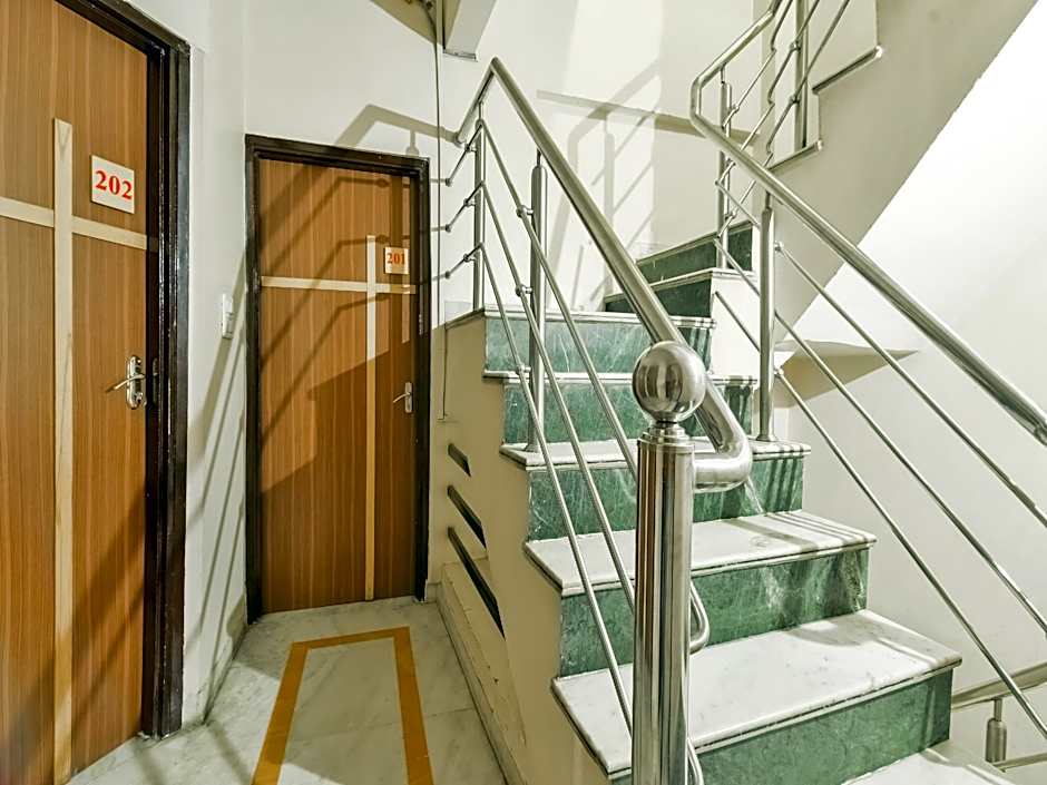 Rmg Stays by OYO Rooms – Ajmer, GA
