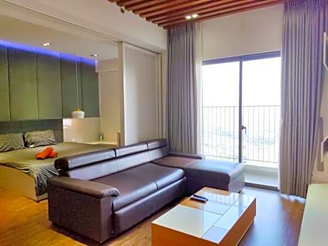 1-Bedroom Deluxe Suite