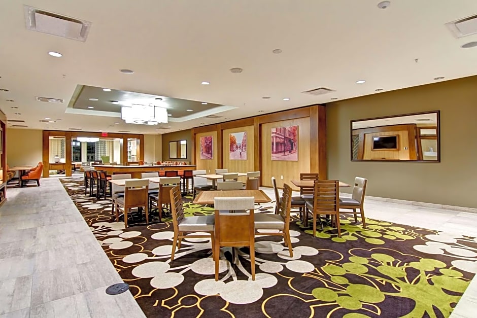 Homewood Suites By Hilton Cincinnati-Downtown