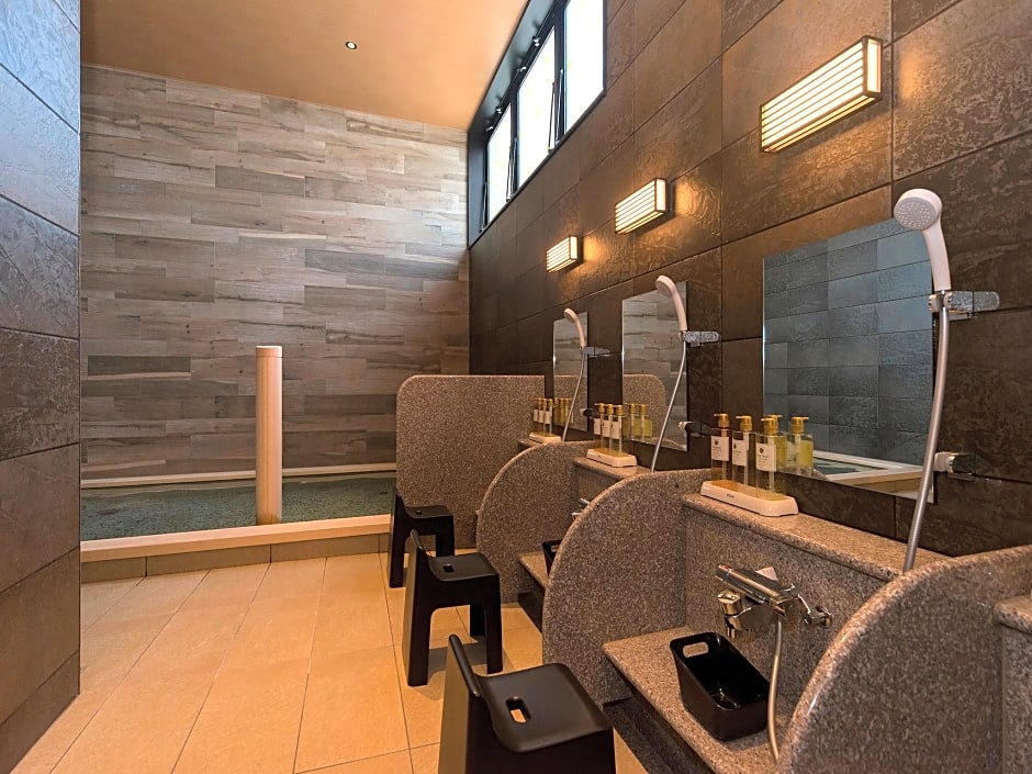 Queen's Hotel Chitose