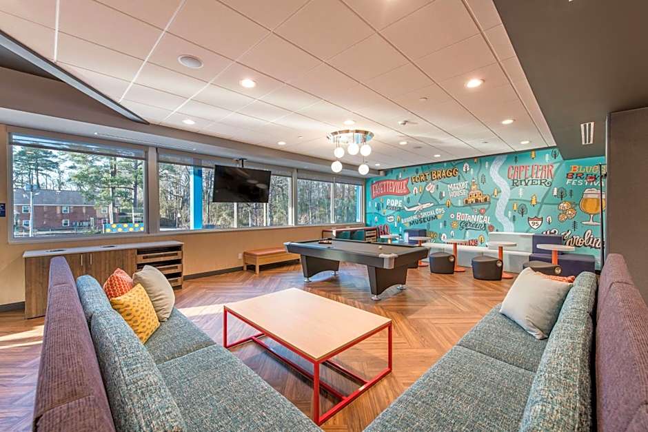 Tru by Hilton Fayetteville I-95, NC