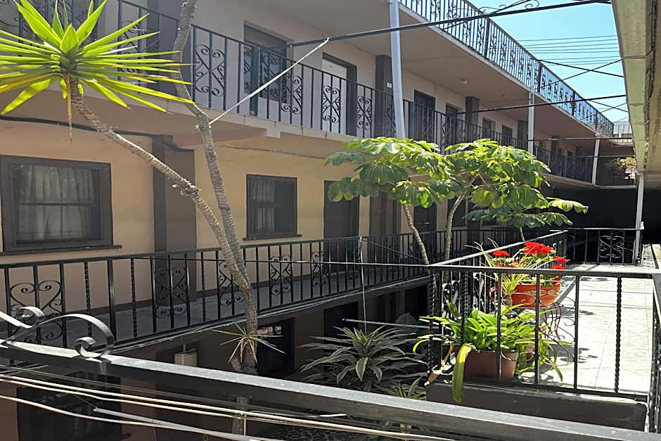 OYO Hotel Linda