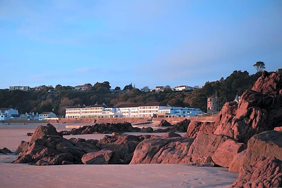 L'Horizon Beach Hotel & Spa