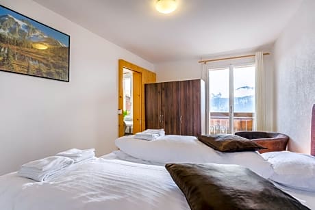 Triple Room with Balcony
