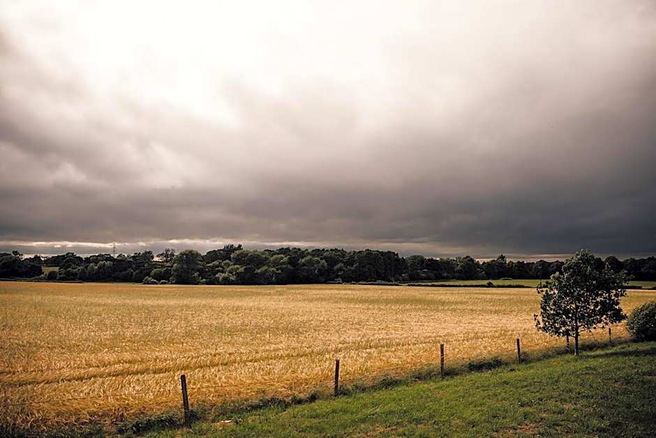 Manor House Hotel, Alsager