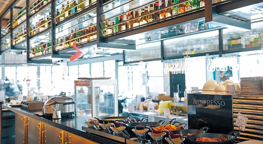 Moxy Osaka Shin Umeda