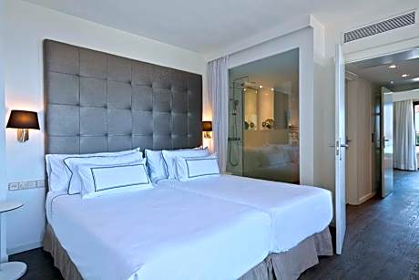 The Level Grand Premium Double or Twin Room with Sea View