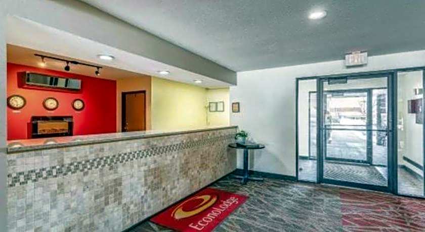 Econo Lodge Ithaca Airport 