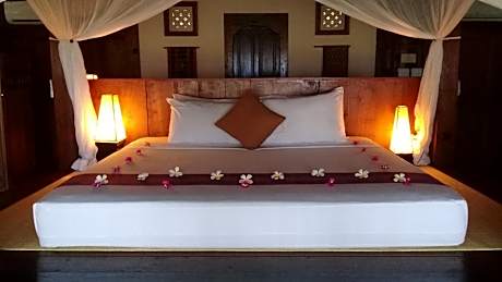 Bungalow - Beach Front