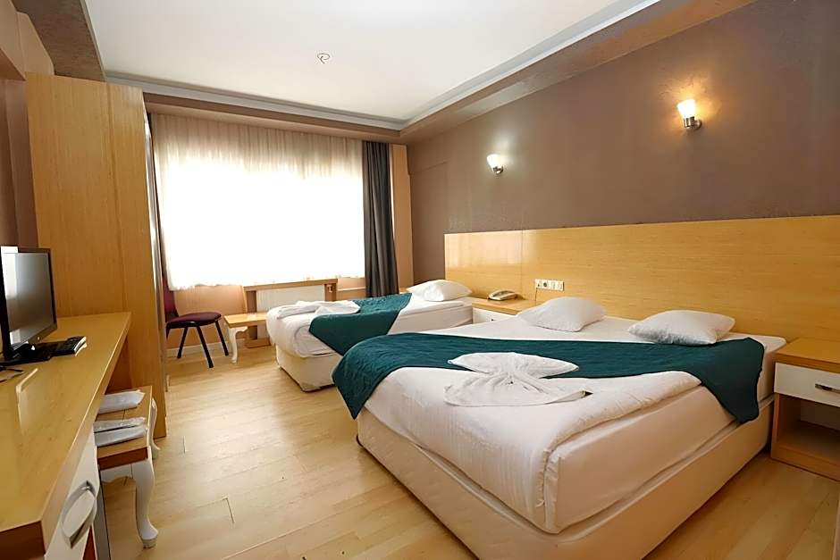 Peracity Hotel
