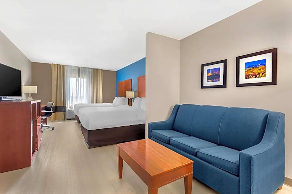 Comfort Inn and Suites