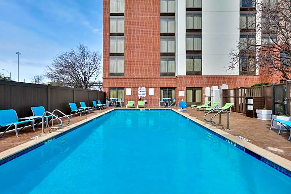 Holiday Inn Express Hotel & Suites - Irving Convention Center - Las Colinas By IHG