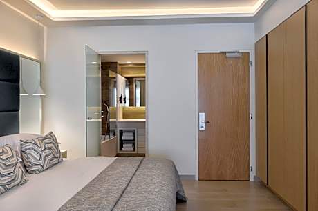 Premium Double Room Inland View