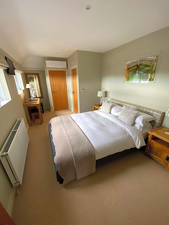 The Peppermill Town house Hotel & Restaurant