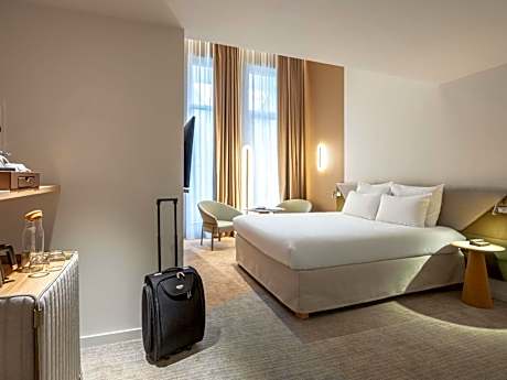Deluxe Suite with Two Queen Beds